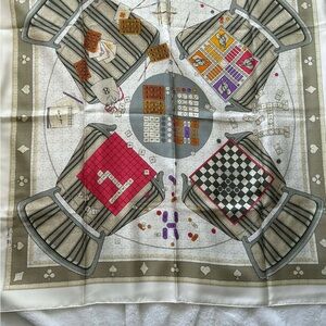 Hermes Faites vos jeux scarf new in box